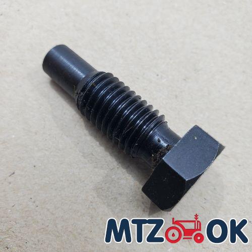 Наклейка на капот МТЗ 82 к-т 2шт. (110х7см) серая Наклейка на капот МТЗ 82 к-т 2шт. (110х7см) серая