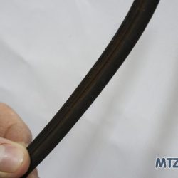 Уплотнитель крыла МТЗ УК заднего (пр-во Украина) Уплотнитель крыла МТЗ УК заднего (пр-во Украина)