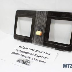 Решетка капота нижняя МТЗ 80,82 под квадратные фары (пр-во МТЗ)  80-8401080-Б