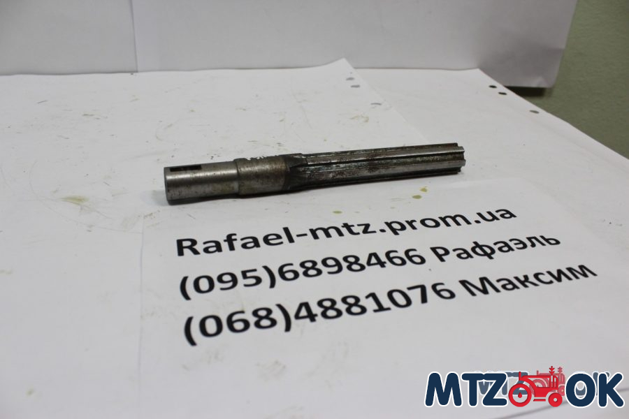 Вал рулевого управления МТЗ (пр-во ДК) 80-3401072 Вал рулевого управления МТЗ (пр-во ДК) 80-3401072