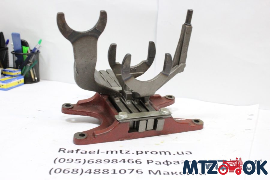 Корпус вилок МТЗ в сб. (пр-во ДК) 50-1702080-А Корпус вилок МТЗ в сб. (пр-во ДК) 50-1702080-А