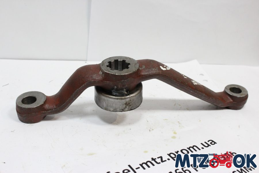 Рычаг рул. упр. поворот. левый под ГОРУ (двойной) (пр-во ВЗТЗЧ) 70-3001040-01 Рычаг рул. упр. поворот. левый под ГОРУ (двойной) (пр-во ВЗТЗЧ) 70-3001040-01