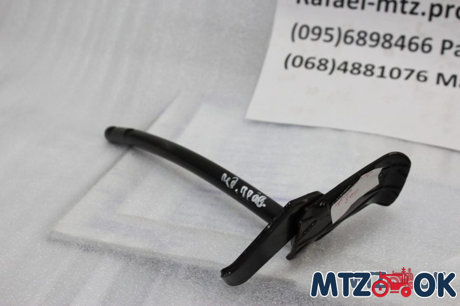 Педаль тормоза МТЗ прав. (пр-во МТЗ) 70-3503030 Педаль тормоза МТЗ прав. (пр-во МТЗ) 70-3503030