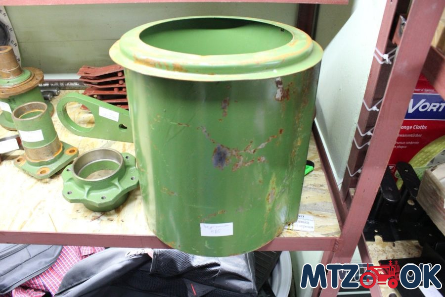 Кожух (ведро) барабана косилки зеленый Кожух (ведро) барабана косилки зеленый