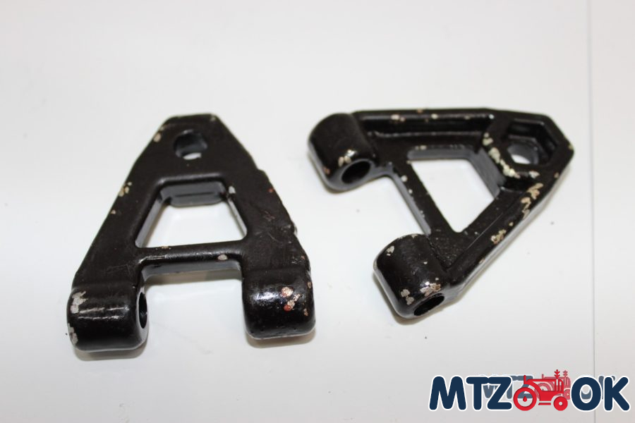 Петля стекла безрамочного МТЗ 80-6708902 Петля стекла безрамочного МТЗ 80-6708902