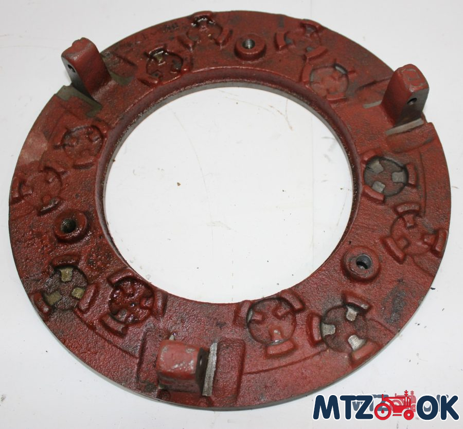 Диск сцепл. нажимной МТЗ 80 С/О (пр-во БЗТДиА) 70-1601093 Диск сцепл. нажимной МТЗ 80 С/О (пр-во БЗТДиА) 70-1601093