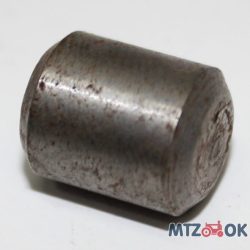 Заглушка головки блока цилиндров дв.243, 245, 260, 265 (пр-во ММЗ) 240-1003037 Заглушка головки блока цилиндров дв.243, 245, 260, 265 (пр-во ММЗ) 240-1003037