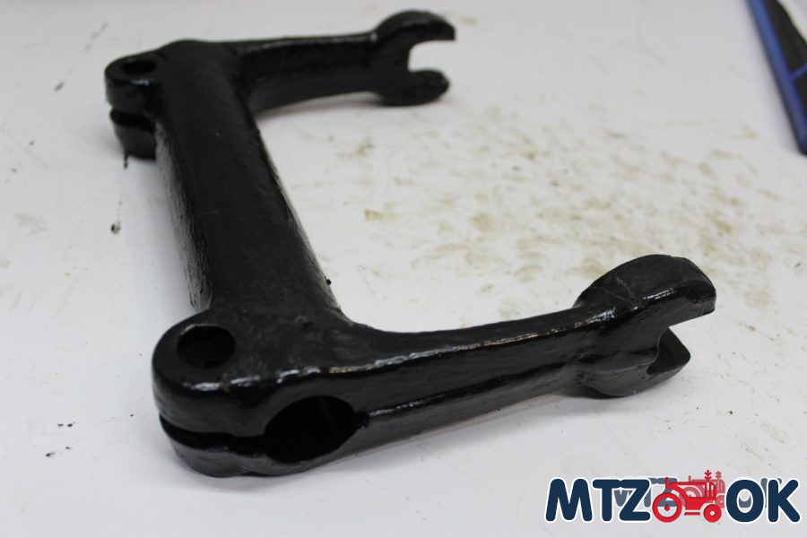 Рычаг КПП б/у Рычаг КПП б/у