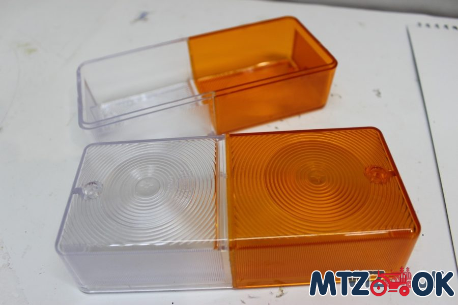 Стекло фонаря переднего МТЗ (минского нов. обр.) (пр-во Украина)Ф-402.01 Стекло фонаря переднего МТЗ (минского нов. обр.) (пр-во Украина)Ф-402.01