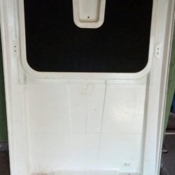 Крыша пластиковая с люком УК (80-6707025 (Д82-6707005)) Крыша пластиковая с люком УК (80-6707025 (Д82-6707005))