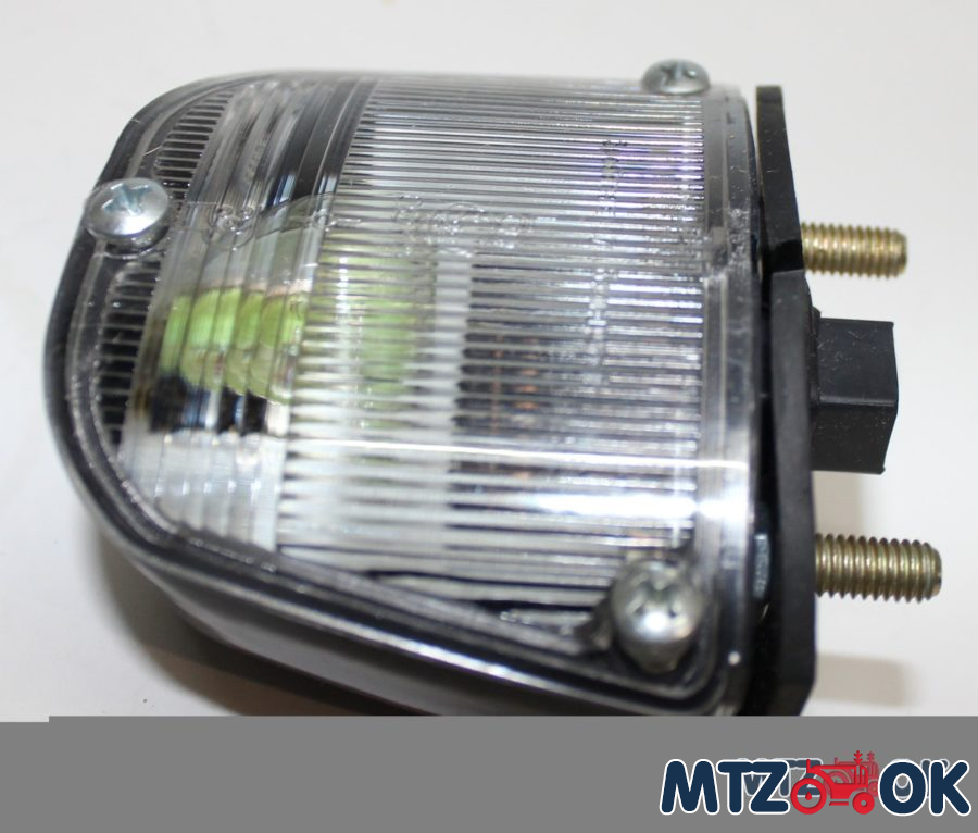 Фонарь освещения ном.знака МТЗ 112.00.05-01 (пр-во Беларусь) Фонарь освещения ном.знака МТЗ 112.00.05-01 (пр-во Беларусь)