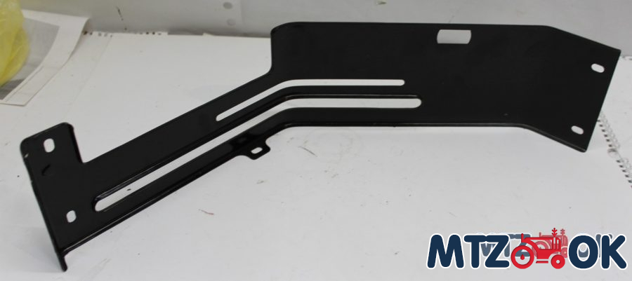 Крышка пульта кабины н/о (пр-во МТЗ) 85-6700036-Б Крышка пульта кабины н/о (пр-во МТЗ) 85-6700036-Б