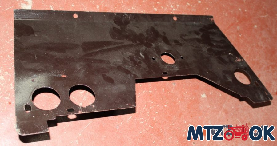Полик кабины МТЗ УК н/о под педали (Оригинал) 80-6702310 Полик кабины МТЗ УК н/о под педали (Оригинал) 80-6702310