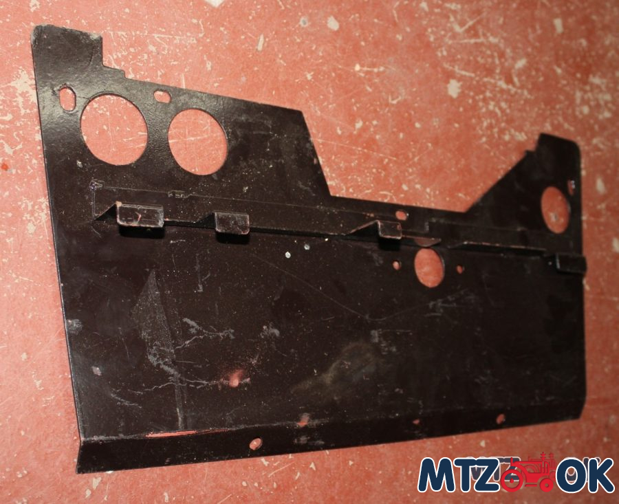 Полик кабины МТЗ УК н/о под педали (Оригинал) 80-6702310 Полик кабины МТЗ УК н/о под педали (Оригинал) 80-6702310