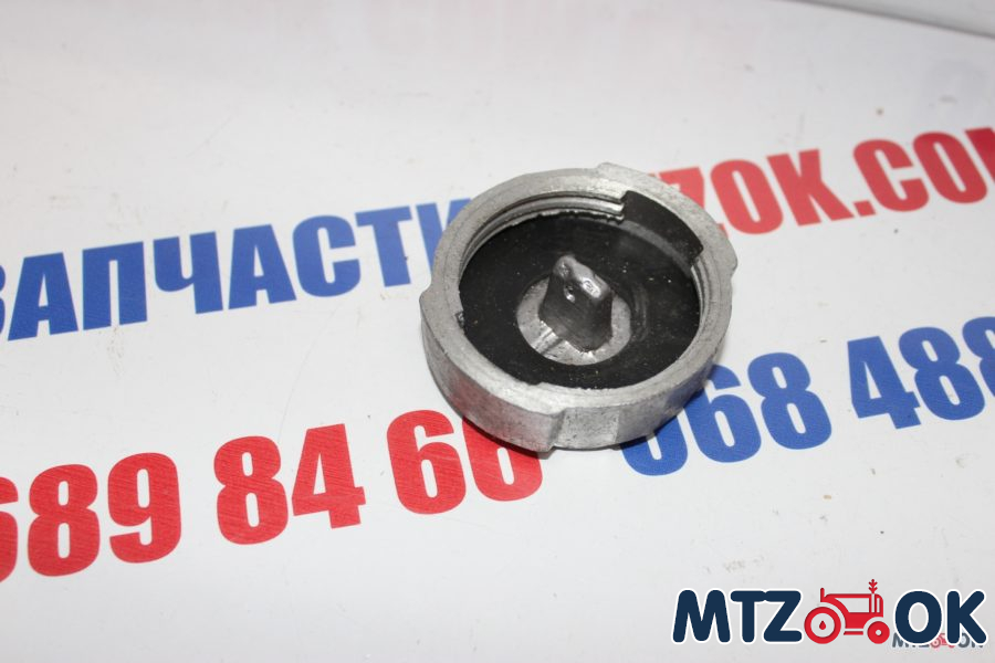 Крышка бака топл. МТЗ узкая горловина алюмин. d=54мм (пр-во Украина) 082-1103010 Крышка бака топл. МТЗ узкая горловина алюмин. d=54мм (пр-во Украина) 082-1103010