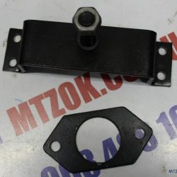 Опора радиатора нижняя МТЗ с пластиной 70У.13.01.180 Опора радиатора нижняя МТЗ с пластиной 70У.13.01.180