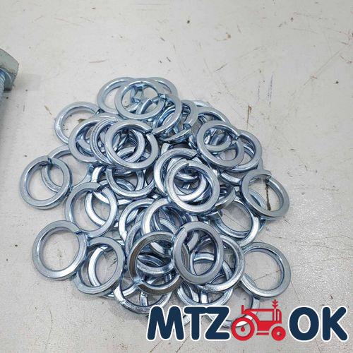 Маслопровод компрессора Д 243,245 (пр-во ММЗ)240-3509150 Маслопровод компрессора Д 243,245 (пр-во ММЗ)240-3509150