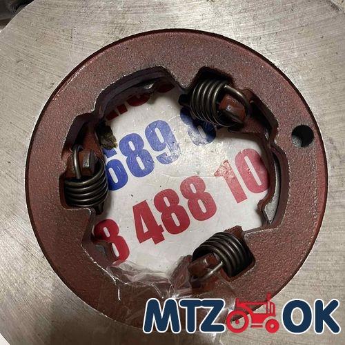 Накладка обшивки кабины задняя часть н/о 80-6700205 Накладка обшивки кабины задняя часть н/о 80-6700205