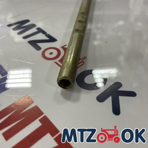 Накладка обшивки кабины задняя часть н/о 80-6700205 Накладка обшивки кабины задняя часть н/о 80-6700205