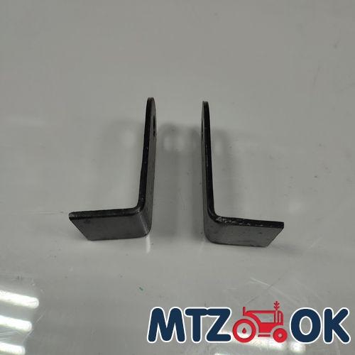 Крепление кронштейна зеркал МТЗ УК Крепление кронштейна зеркал МТЗ УК