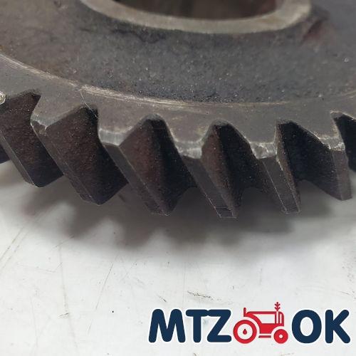 Накладка обшивки кабины задняя часть н/о 80-6700205 Накладка обшивки кабины задняя часть н/о 80-6700205