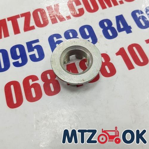 Накладка обшивки кабины задняя часть н/о 80-6700205 Накладка обшивки кабины задняя часть н/о 80-6700205