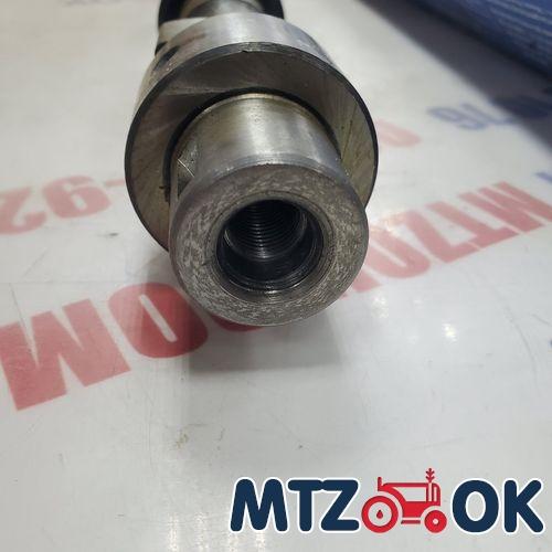 Накладка обшивки кабины задняя часть н/о 80-6700205 Накладка обшивки кабины задняя часть н/о 80-6700205