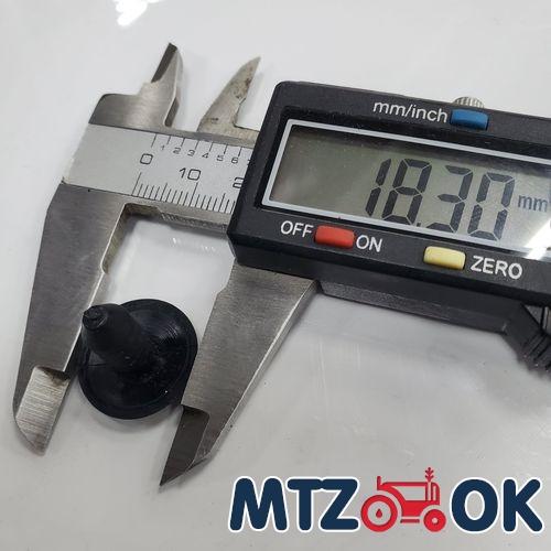 Накладка обшивки кабины задняя часть н/о 80-6700205 Накладка обшивки кабины задняя часть н/о 80-6700205