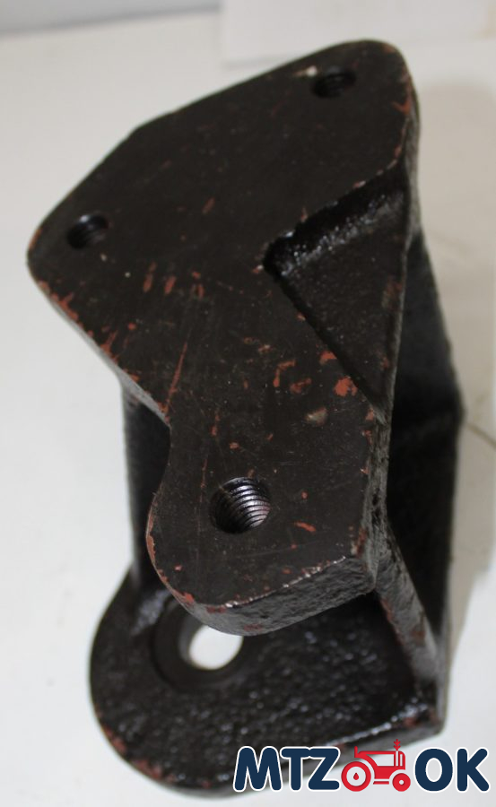 Кронштейн кабины задний верхний (левый) МТЗ 80-6700037-Б Кронштейн кабины задний верхний (левый) МТЗ 80-6700037-Б