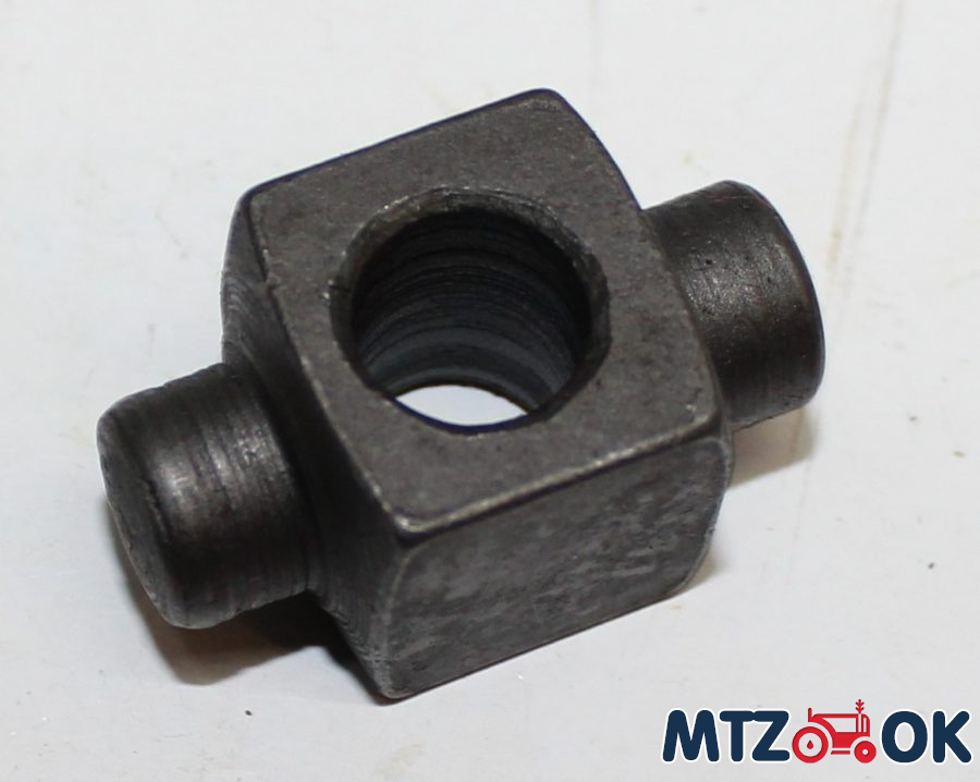 Ось винта ленты ВОМ МТЗ (пр-во САЗ) 50-4216034 Ось винта ленты ВОМ МТЗ (пр-во САЗ) 50-4216034