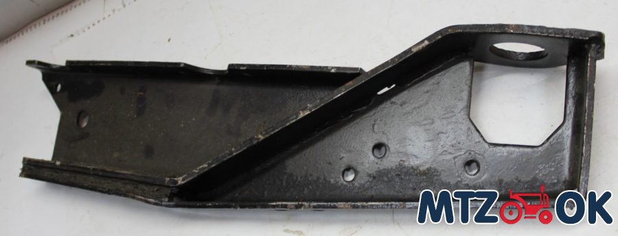Кронштейн крепления кабины правый (пр-во МТЗ) 70-6702300-01 Кронштейн крепления кабины правый (пр-во МТЗ) 70-6702300-01