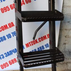 Подножка МТЗ левая в сб. (пр-во МТЗ) 80-8405005-Б Подножка МТЗ левая в сб. (пр-во МТЗ) 80-8405005-Б