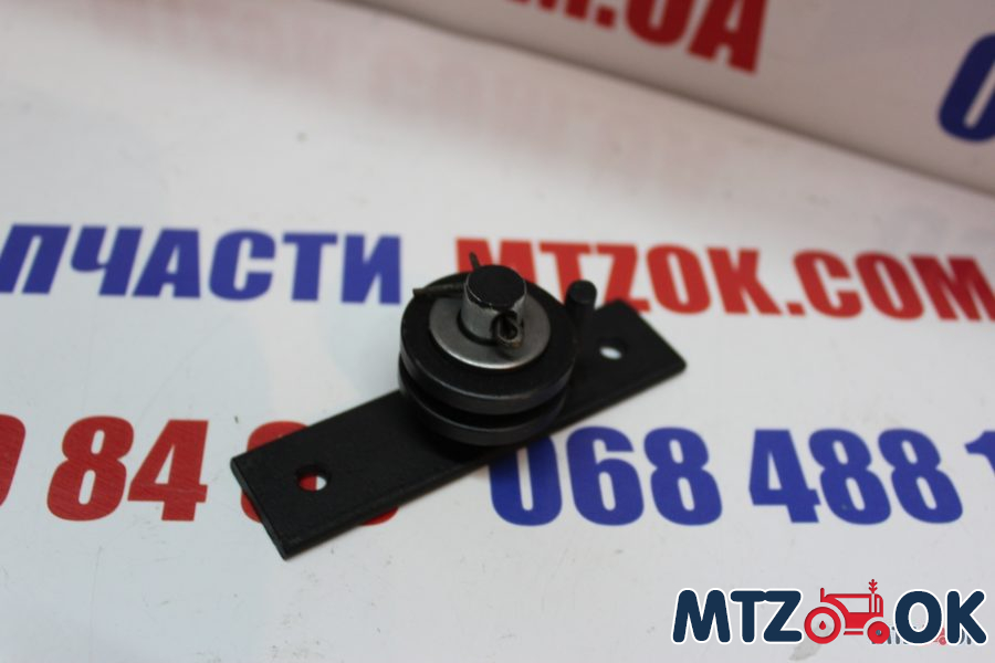 Ролик привода троса управления шторкой радиатора МТЗ,ЮМЗ,(пр-во МТЗ) (70-1310410-БА) Ролик привода троса управления шторкой радиатора МТЗ,ЮМЗ,(пр-во МТЗ) (70-1310410-БА)