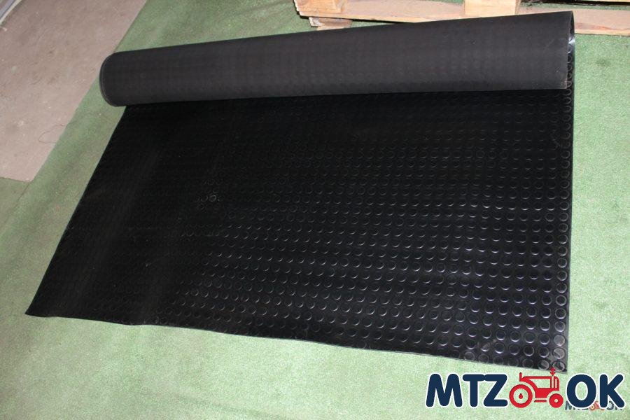 Автодорожка коврик кабины 1м*1,3м "копейка" Автодорожка коврик кабины 1м*1,3м "копейка"