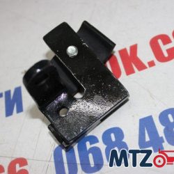 Прижим трубки маслопровода 70-4607270-А Прижим трубки маслопровода 70-4607270-А