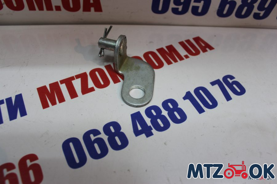 Кронштейн управления подачей топлива 800-1108530-А Кронштейн управления подачей топлива 800-1108530-А