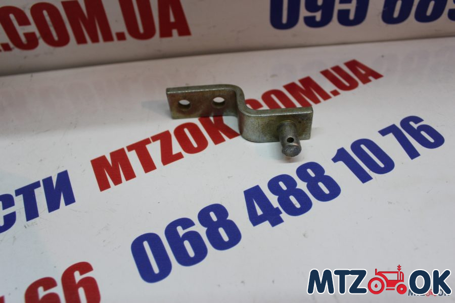 Кронштейн управления подачей топлива 80В-1108380 Кронштейн управления подачей топлива 80В-1108380