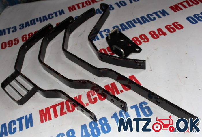 Кронштейны переднего крыла МТЗ дозатор к-т правый/левый (пр-во МТЗ) Кронштейны переднего крыла МТЗ дозатор к-т правый/левый (пр-во МТЗ)