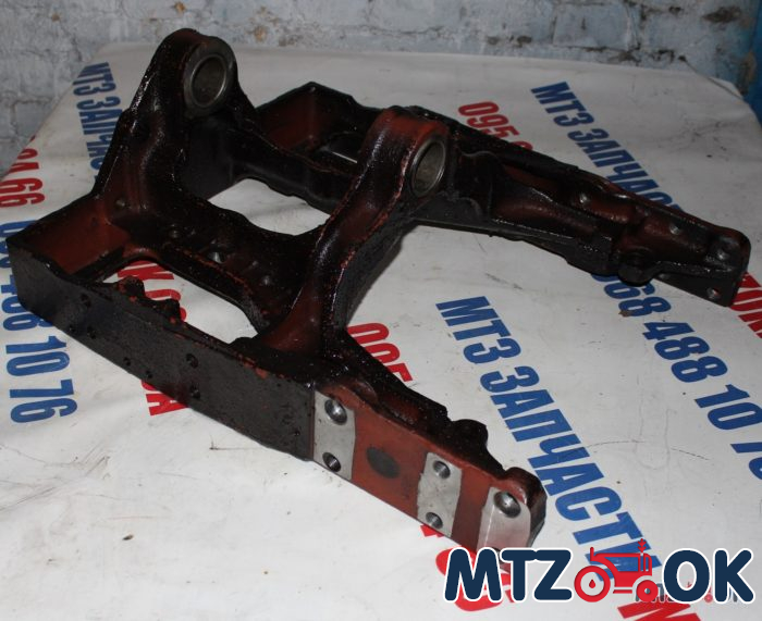 Брус передний МТЗ 80,82 (пр-во ВЗТЗЧ) 70-2801120А1 Брус передний МТЗ 80,82 (пр-во ВЗТЗЧ) 70-2801120А1