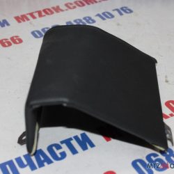 Кожух управления понижающим редуктором МТЗ УК н/о в кожзаме (собств. пр-во) 80-6700370-Б Кожух управления понижающим редуктором МТЗ УК н/о в кожзаме (собств. пр-во) 80-6700370-Б