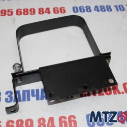 Кронштейн бачка расширительного с хомутом МТЗ (кронштейн 922-1311001)(хомут 80-1311002) Кронштейн бачка расширительного с хомутом МТЗ (кронштейн 922-1311001)(хомут 80-1311002)