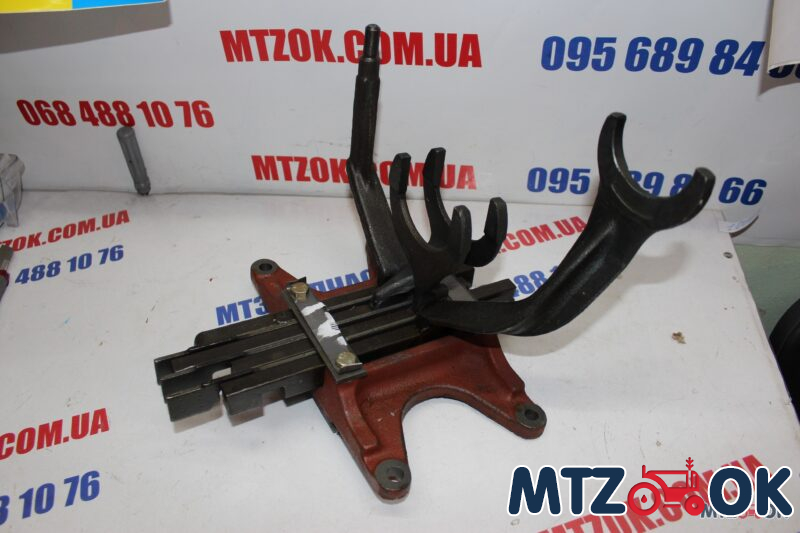 Корпус вилок в сб. (пр-во МТЗ) 50-1702080-А Корпус вилок в сб. (пр-во МТЗ) 50-1702080-А