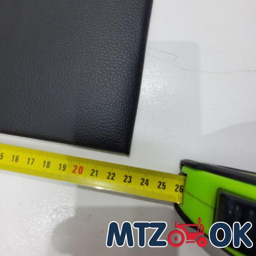 Обшивка люка крыши МТЗ УК металлической н/о (890х630мм) Обшивка люка крыши МТЗ УК металлической н/о (890х630мм)