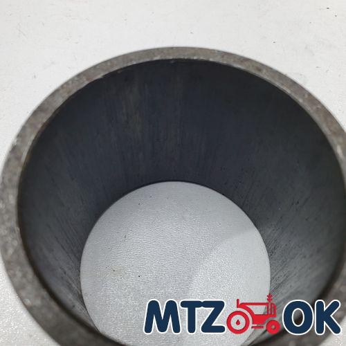 Втулка кронштейна вала поворотного (пр-во МТЗ) 70-4605032 Втулка кронштейна вала поворотного (пр-во МТЗ) 70-4605032