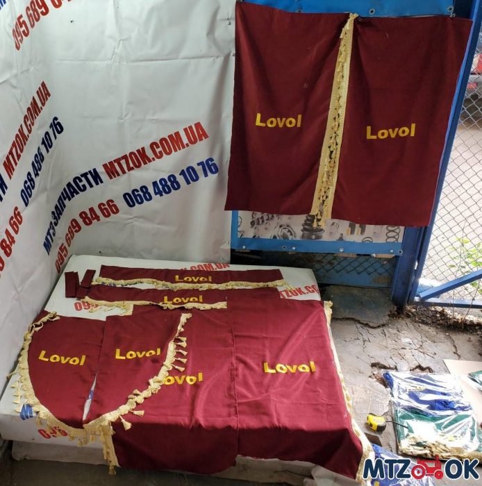 Шторы в кабину Ловол к-т (ткань) Шторы в кабину Ловол к-т (ткань)