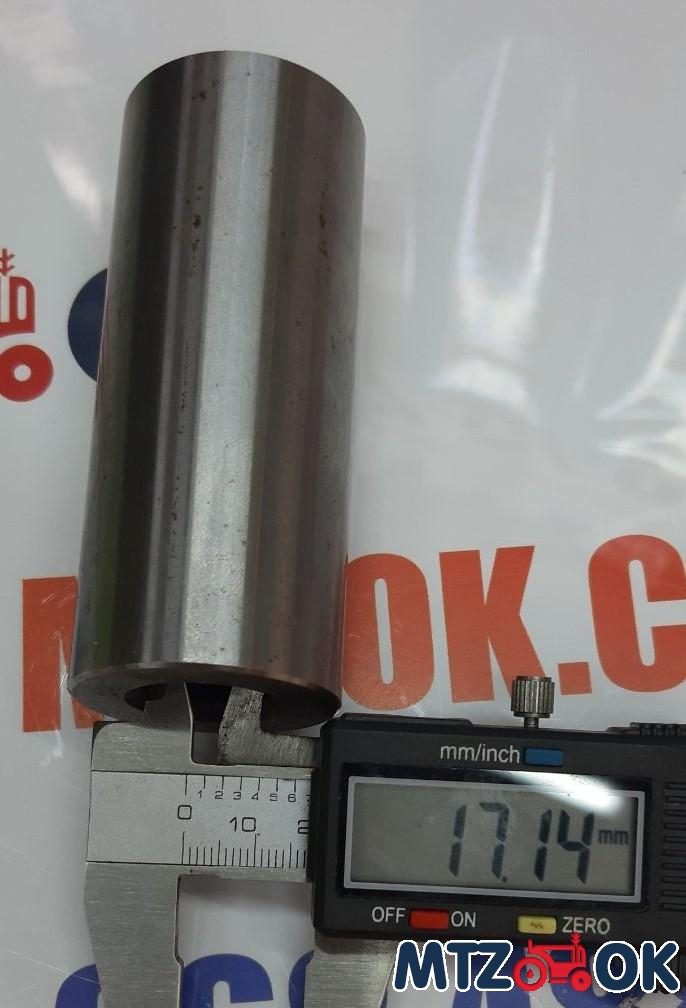 Палец поршневой Д 65, Д 240 Д 245 (d=38 мм вес 630гр) (пр-во КМЗ ) 50-1004042-А2 Палец поршневой Д 65, Д 240 Д 245 (d=38 мм вес 630гр) (пр-во КМЗ ) 50-1004042-А2