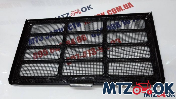 Решетка капота нижняя МТЗ 80, 82 металл (пр-во МТЗ) 80-8401020-Б Решетка капота нижняя МТЗ 80, 82 металл (пр-во МТЗ) 80-8401020-Б