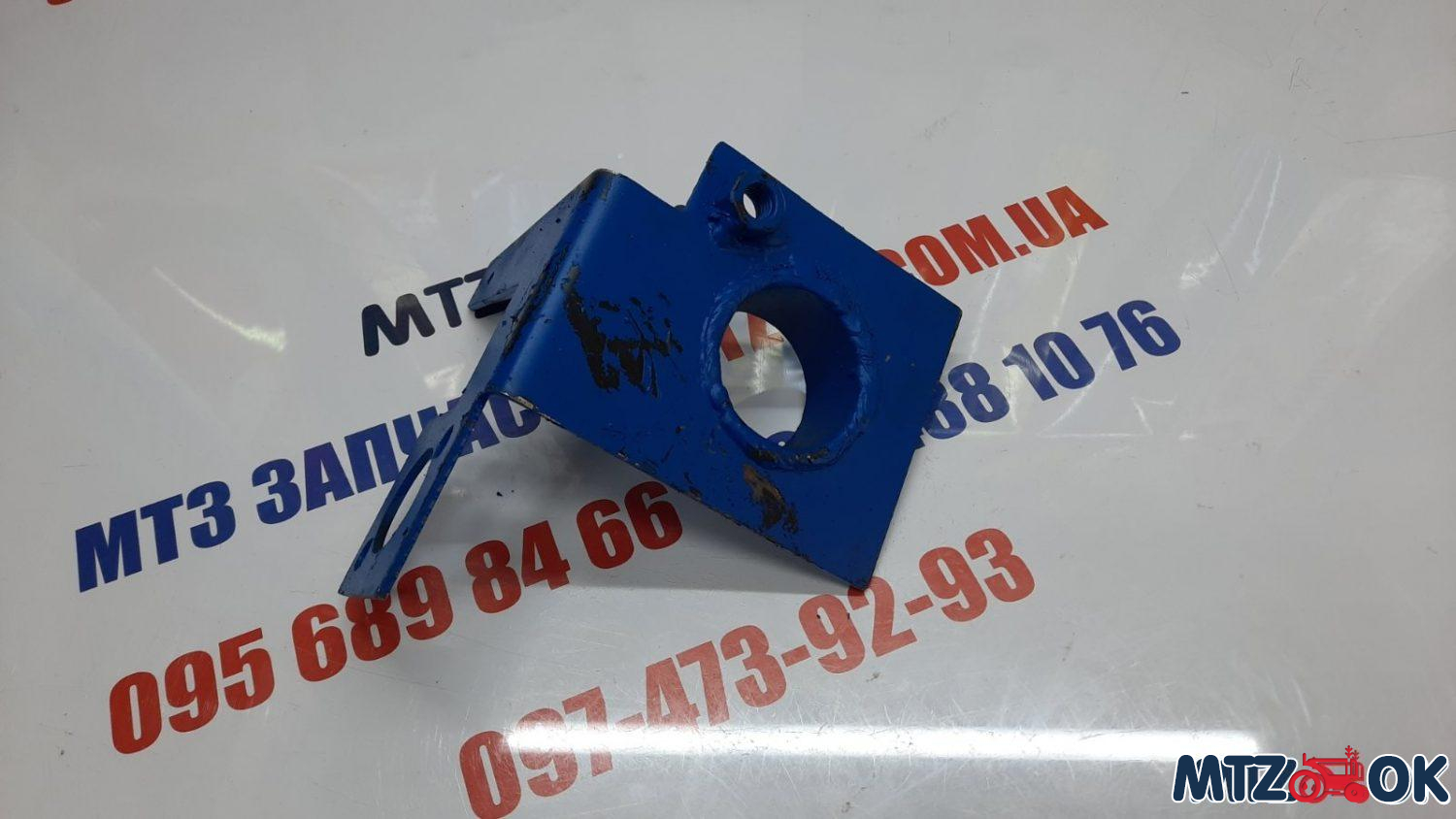 Верхняя крышка бака с блокировкой МТЗ 80-82 Верхняя крышка бака с блокировкой МТЗ 80-82