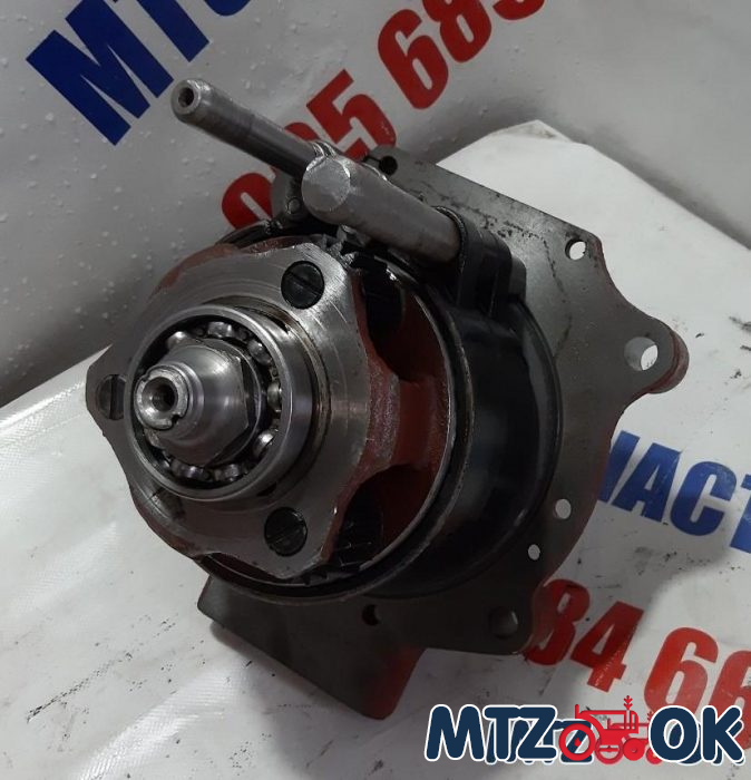 Крышка ВОМ в сб. нов.обр. 8шлиц МТЗ 80. 82(пр-во БЗТДиА) 80-4202020-А Крышка ВОМ в сб. нов.обр. 8шлиц МТЗ 80. 82(пр-во БЗТДиА) 80-4202020-А