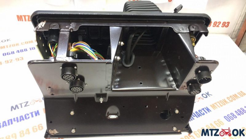 Щиток приборов МТЗ УК н/о в сборе (1+1) (пр-во Беларусь) 80-3805010-Д Щиток приборов МТЗ УК н/о в сборе (1+1) (пр-во Беларусь) 80-3805010-Д